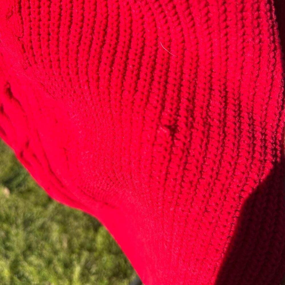 Red Cable Knit Sweater - Picture 7 of 8